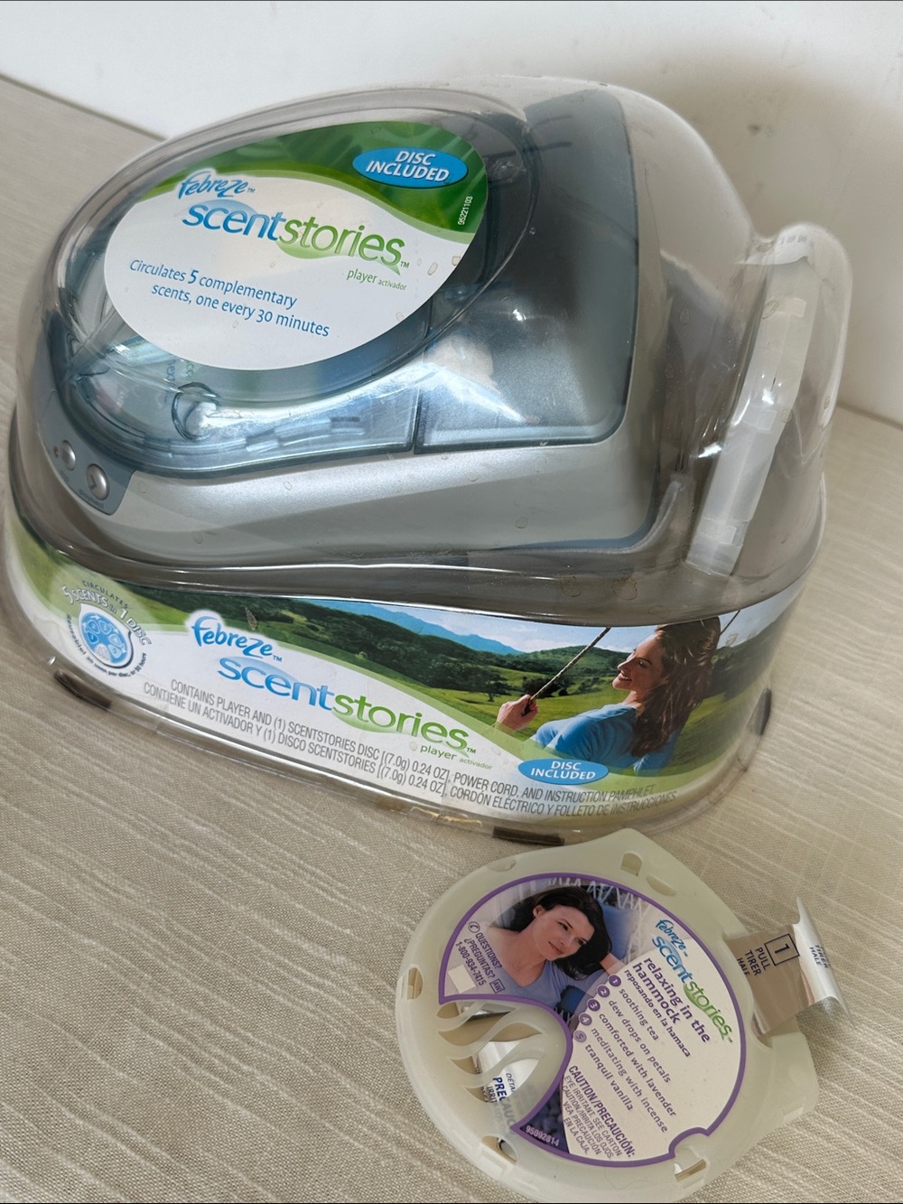 🥕 NWT Febreeze ScentStories Player & Extra Disc